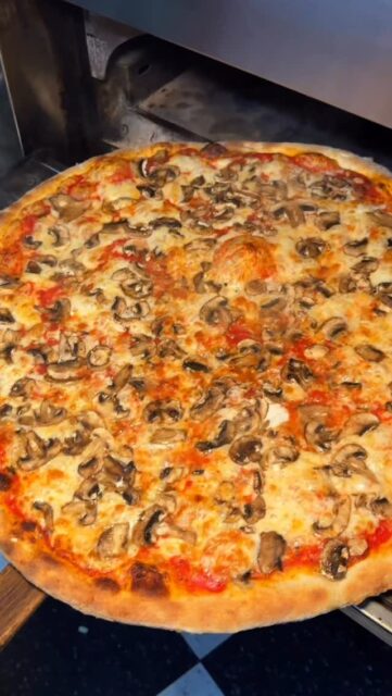 Mushroom Pizza coming in extra HOT & extra cheesy🍄🔥We use fresh sliced mushrooms on our perfectly baked crust, straight outta the oven for that ideal crispiness.

Grab it by the slice, pick it up, or let us deliver the goods to you.✌️ 

📍 5 Locations in Manhattan

——
#MadeInNYPizza #NYCPizza #ManhattanEats #PizzaTime #SliceLife