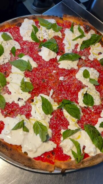 A burrata and rich olive oil crown? Yeahโฆ thatโs how we do pizza around here ๐๐
Creamy burrata, rich EVOO, and a pie baked to perfection ๐ฏ
๐ 5 Locations in Manhattan
โโ
#MadeInNYPizza #ManhattanPizza #NYCSlices #PizzaLovers #NYCFood