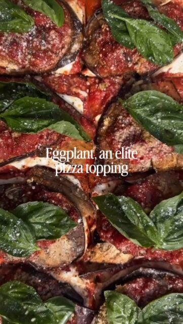 Eggplant on pizza? Thatβs an elite-level topping and weβre standing by it ππ
Crispy, flavorful, and the perfect addition to a classic NY pie. If you know, you know. If you donβt, itβs time to find out. π
π Midtown | West Village | Upper West Side
ββ
#MadeInNYPizza #EggplantPizza #NYCPizza #Manhattan #NYC