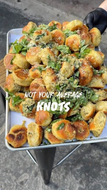 Not your average garlic knots. 🧄😮‍💨

Ours are hand-tied, coated in buttery garlic, cheese, and fresh herbs, then baked to golden perfection. Soft, doughy, and made for dipping. 🌿 🧀 

The only question is… who’s grabbing the first one? 😏🍕

——
#MadeInNYPizza #GarlicKnots #NYCEats